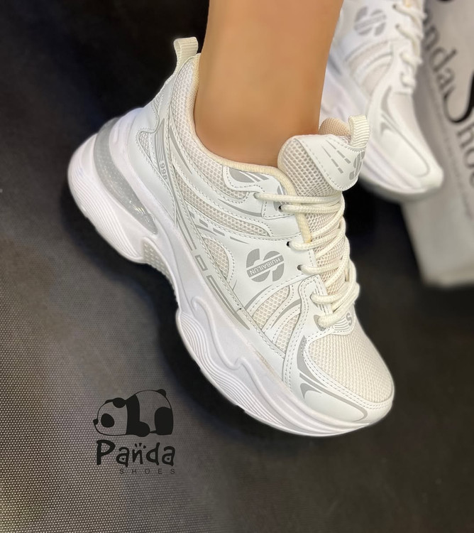 کفش زنانه اسکیچرز همراه با کفی طبی skechers WOMEN