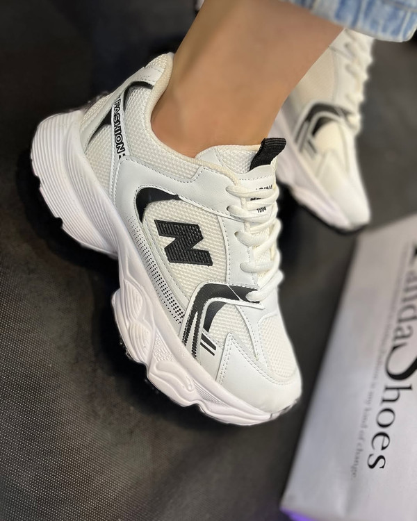 کفش زنانه نیوبالانس 750 زیره پی یو NEWBALANCE WOMEN