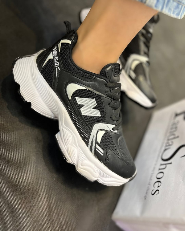 کفش زنانه نیوبالانس 750 زیره پی یو NEWBALANCE WOMEN