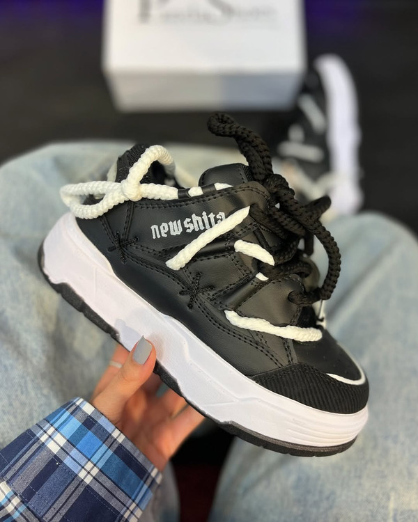 کفش زنانه نیوشیتا زیره پی یو NEWSHITA WOMEN