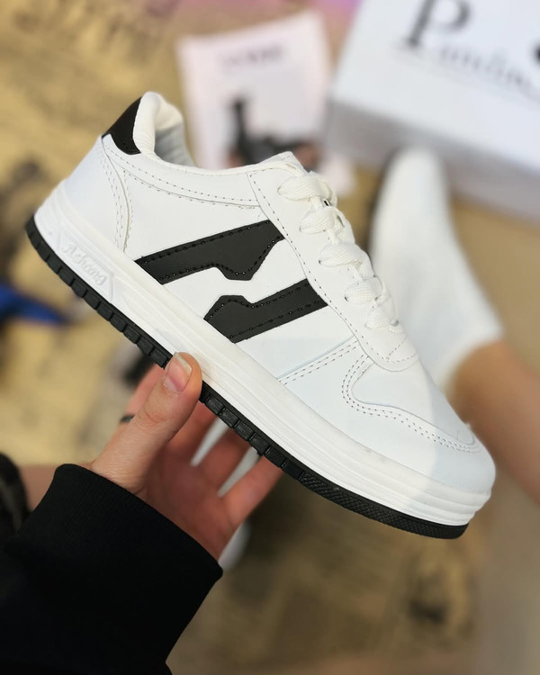 کفش زنانه ونس نیوبالانس 1 طرح ونس newbalance shoes