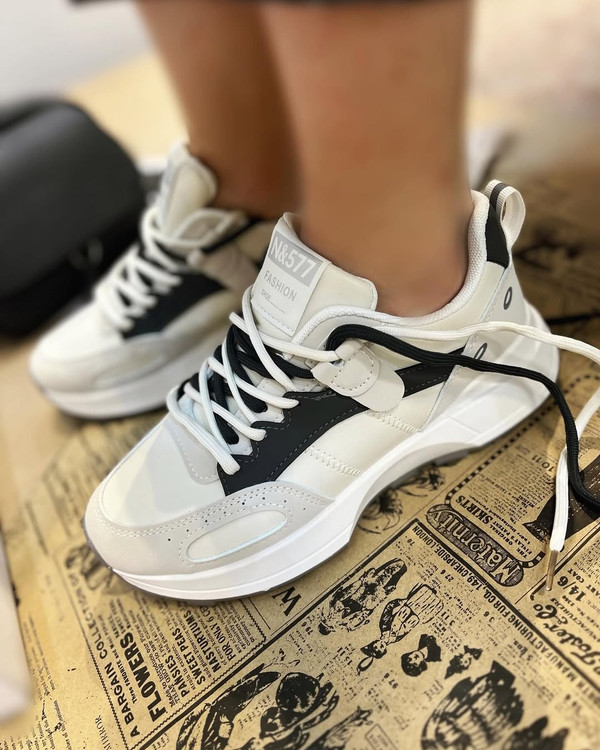 کفش زنانه وارداتی 1 با کفی طبی winstar women