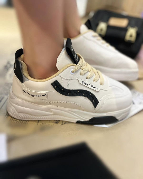 کفش زنانه نگینی رویه چرم زیره پی یو adidas women