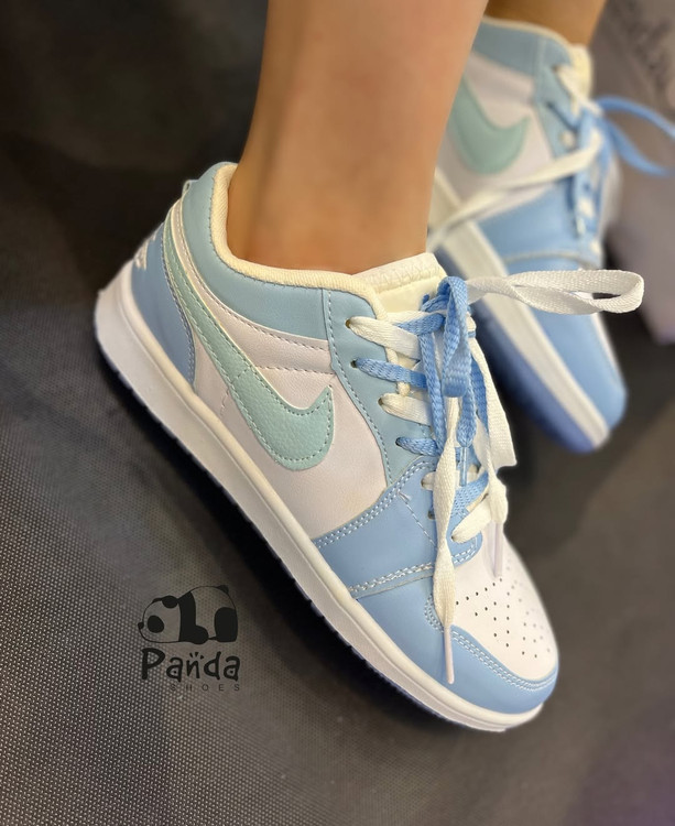 کفش زنانه نایک جردن1 کف دوخت NIKE JORDAN1 WOMEN