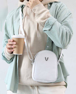 کیف زنانه پاسپورتی ویکتوریا مدل عمودی BAG WOMEN