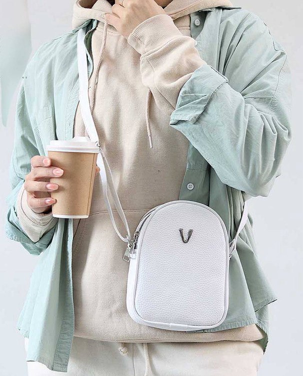 کیف زنانه پاسپورتی ویکتوریا مدل عمودی BAG WOMEN