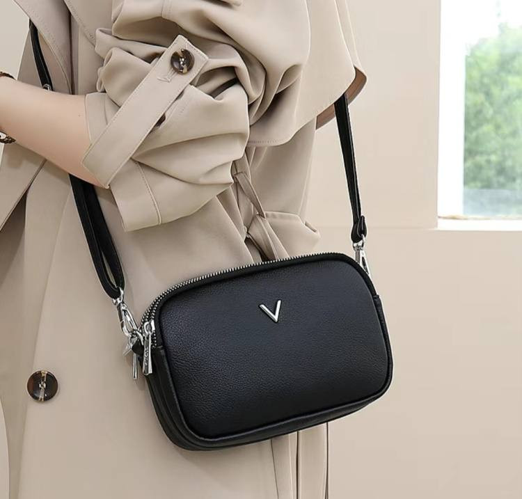 کیف پاسپورتی افقی زنانه women bag