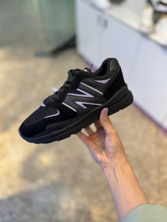 کفش اسپرت زنانه نیوبالانس کف دوخت رانینگ همراه کفی طبی SHOES WOMEN