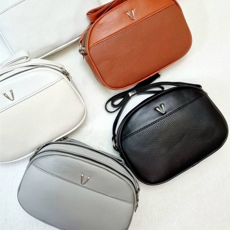 کیف طرح V بیضی جنس چرم یراق خارجی WOMENS BAG