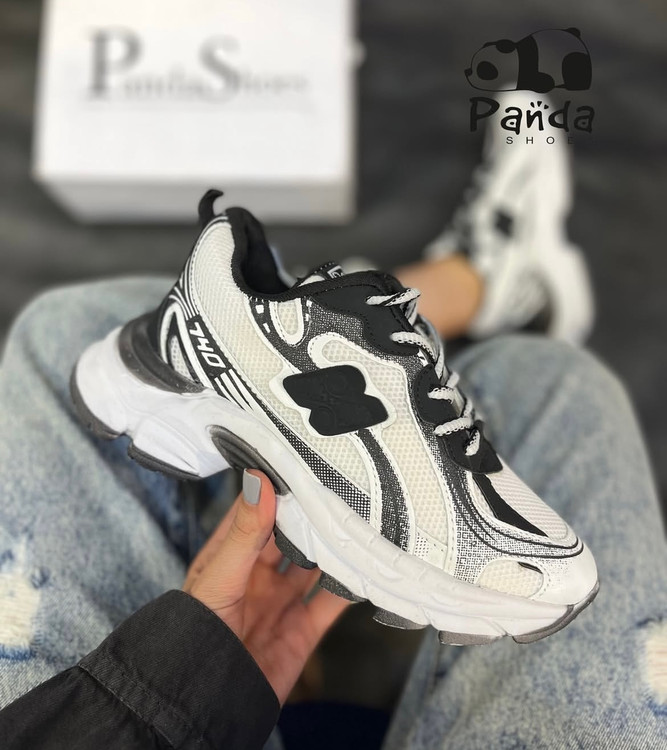 کفش زنانه نیوبالانس طرح دودی مدل 740 NIKE SHOES