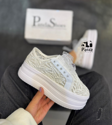 کتونی زنانه طرح کفش عروس توری | راحت، مجلسی و خاص