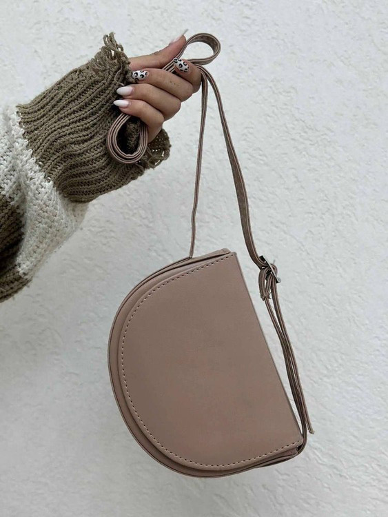 کیف رودوشی زنانه مینیمال نیمدایرهای با بند قابل تنظیم