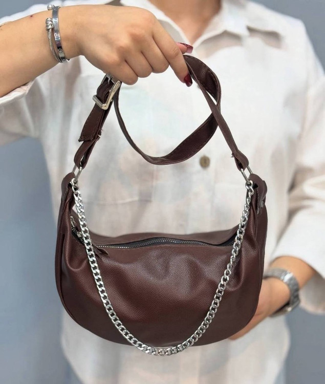 کیف دوشی زنانه مدل هلالی بند زنجیری