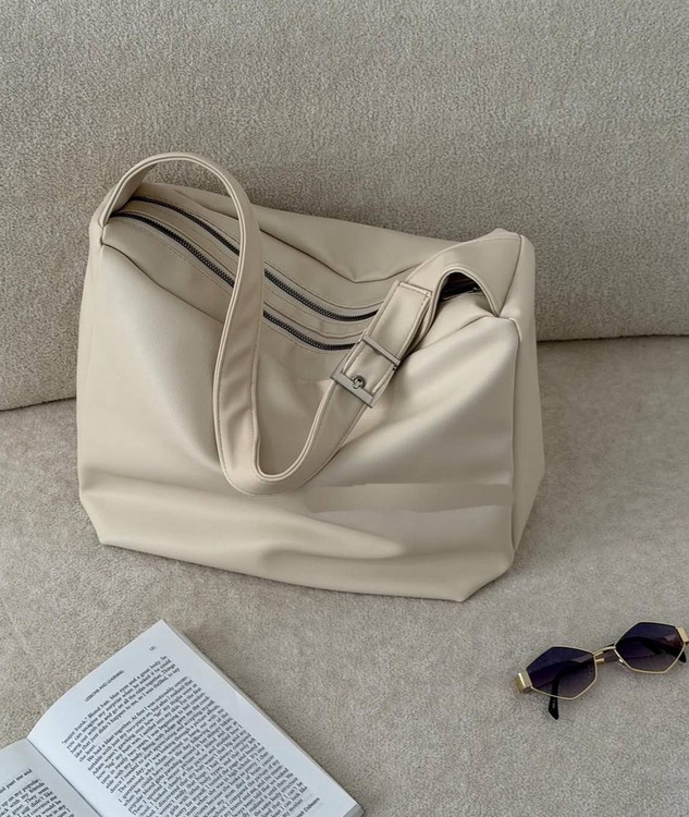 کیف دوشی زنانه مدل اسلوچی مینیمال | نسکافهای، موکا، مشکی، کرم