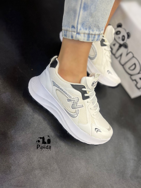 کفش زنانه نیوبالانس طرح موجی همراه با کفی طبی newbalance women