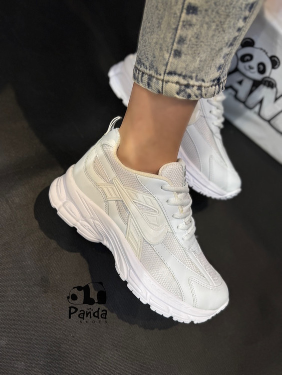 کفش زنانه نایک مدل اسپرت با رویه تنفسی و زیره PU