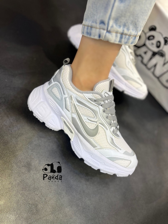 کتونی زنانه نایک V5 مدل اسپرت سبک با زیره PU و رویه تنفسی