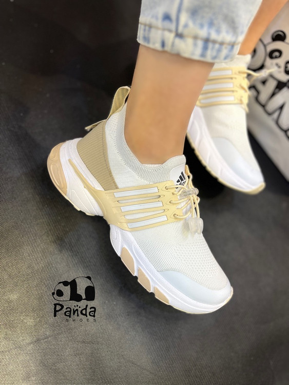 کتونی زنانه ادیداس بافتی؛ سبک، راحت و مناسب استفاده روزانه