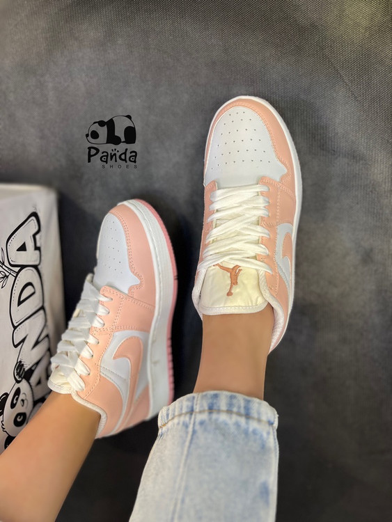 کفش اسپرت زنانه نایک جردن وان دوردوخت | کفی طبی | سه رنگ سفید صورتی، سفید مشکی، سفید سرمهای