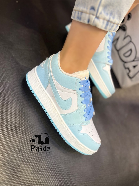 کفش اسپرت زنانه نایک جردن وان دوردوخت | کفی طبی | سه رنگ سفید صورتی، سفید مشکی، سفید سرمهای