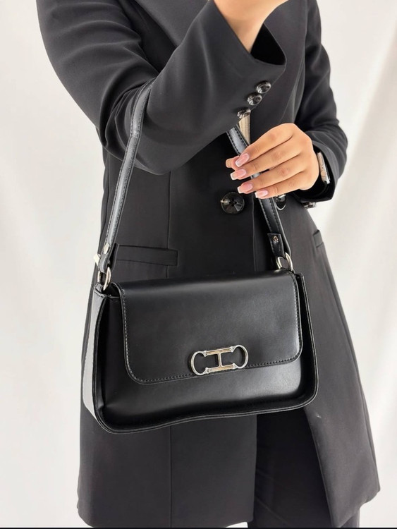 کیف دستی زنانه چرم درجهیک با یراق خارجی