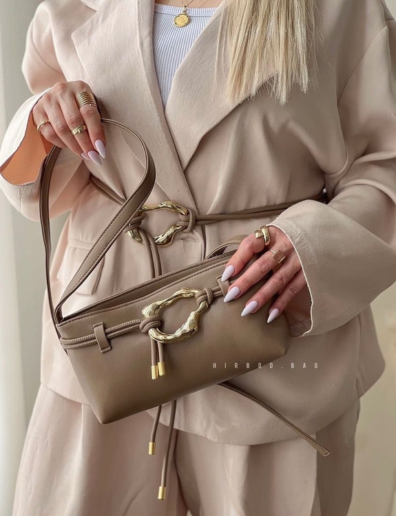 کیف رودوشی زنانه چرم مدل سگک طلایی لوکس