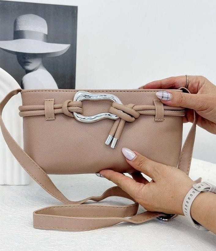 کیف رودوشی زنانه چرم مدل سگک نقره ای لوکس