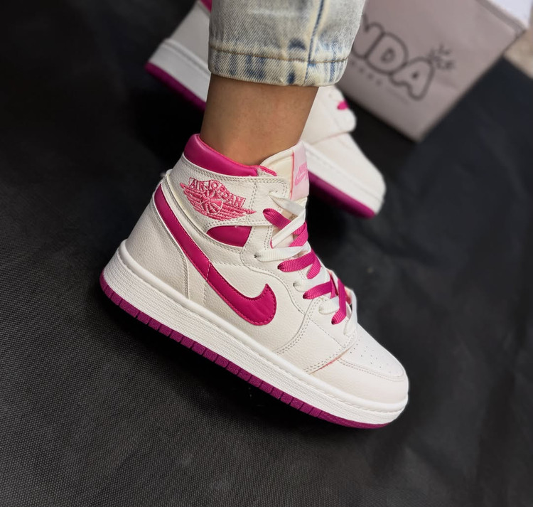 👟 کتونی ساقدار زنانه طرح جردن ۱ شیکاگو (Jordan 1 Chicago) – کفی طبی و دوردوخت